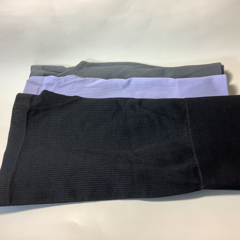 Lot of 3 pairs yoga gym shorts - Picture 4 of 7